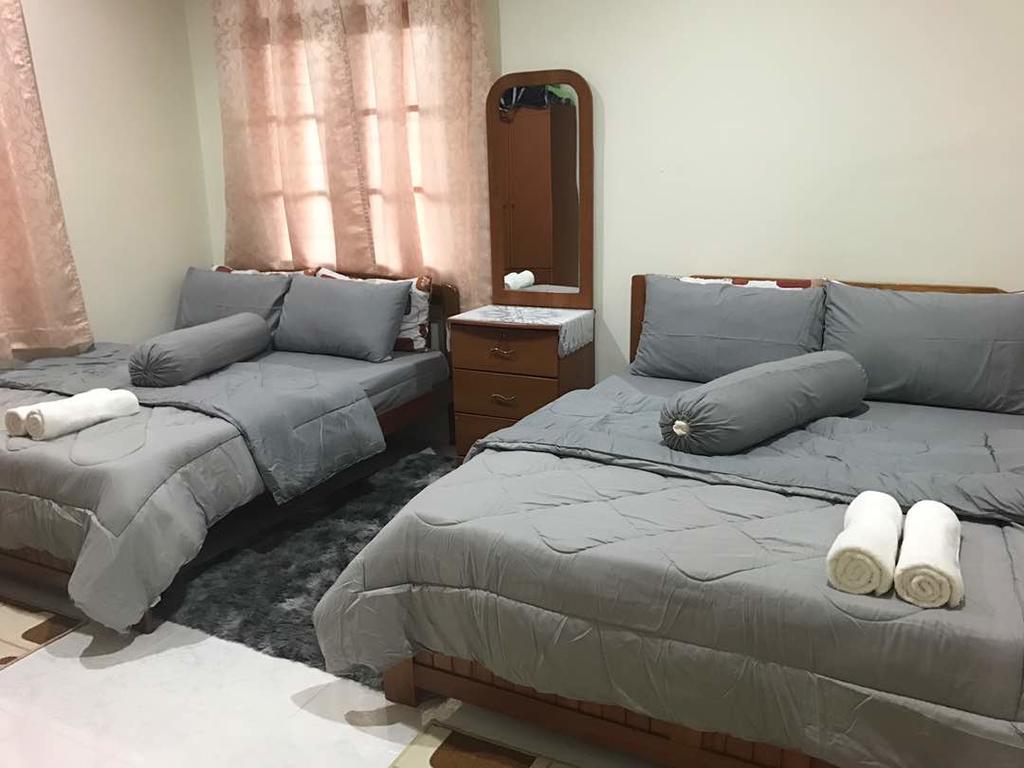 Teratak Tok Wan 1 And 2 Villa Kota Bharu Rom bilde